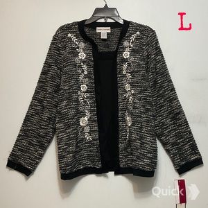 L - NWT Floral Embroidered Mock-Layer Top